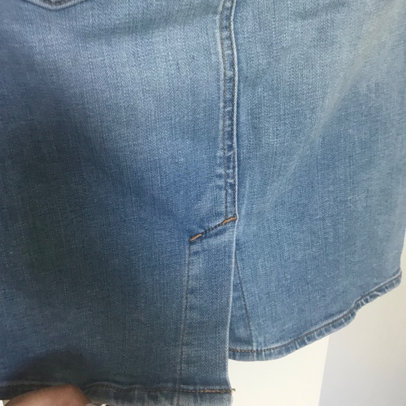 Levi Denim Skirt - Picture 3 of 5